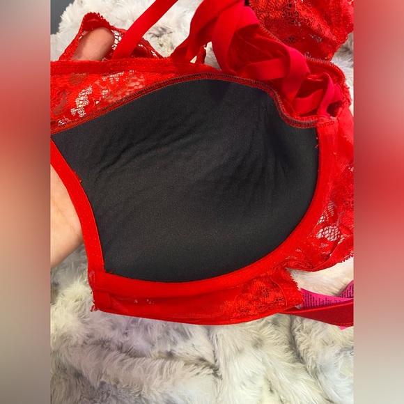 Sexy LaSenza Lingerie Bra - 36B - Like new! - Picture 3 of 3